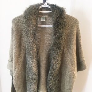 🧡SUPER COMFY ALBERTO MAKALI THROW ON SWEATER🧡